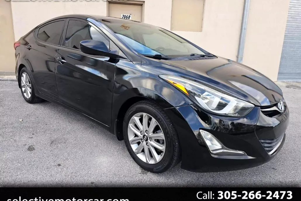 2014 Hyundai Elantra SE photo 1