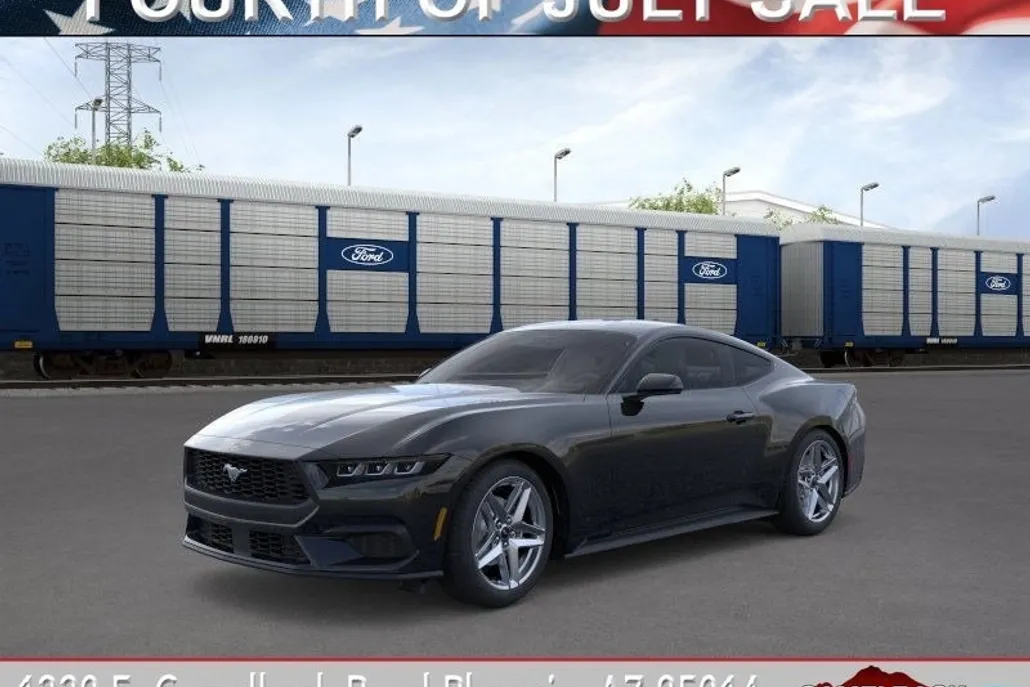 2025 Ford Mustang EcoBoost photo 1