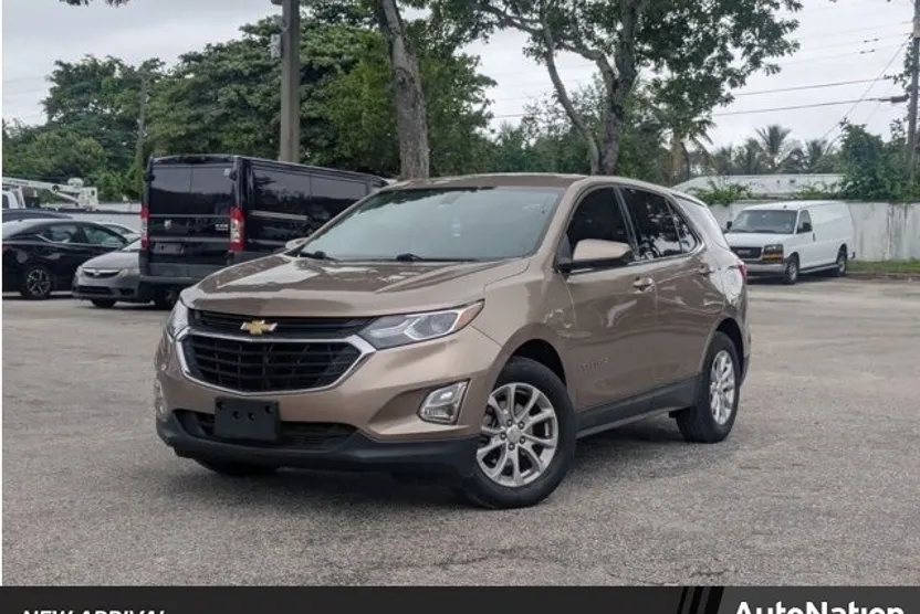 2018 Chevrolet Equinox LT photo 1