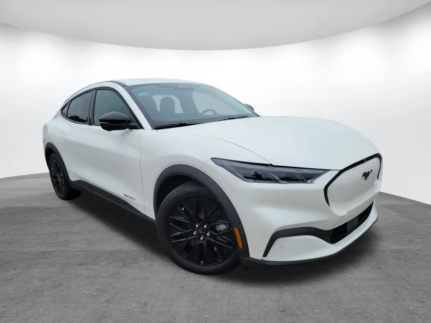 2025 Ford Mustang Mach-E Select photo 1