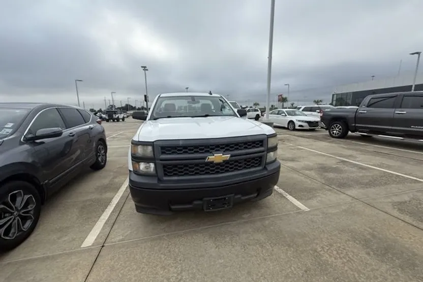 2015 Chevrolet Silverado 1500 photo 1