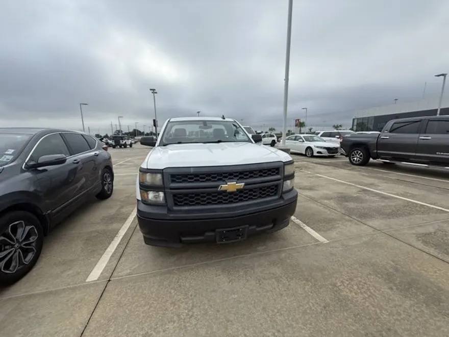 2015 Chevrolet Silverado 1500 photo 1