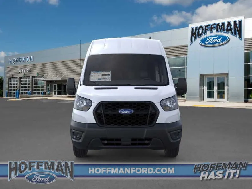 2025 Ford Transit Cargo photo 1