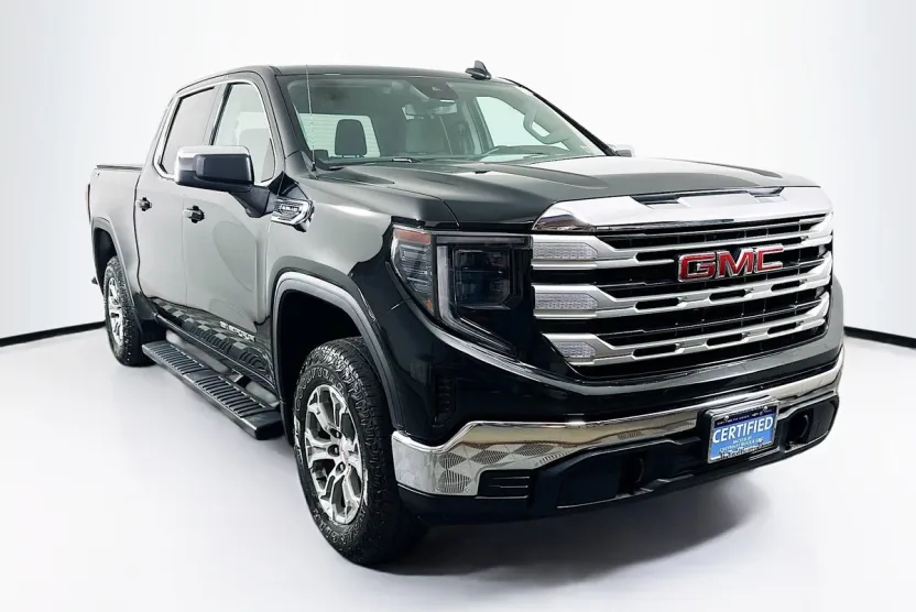 2022 Gmc Sierra 1500 SLE photo 1