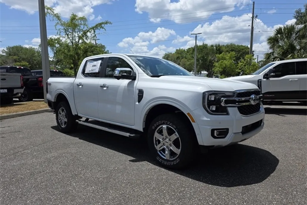 2024 Ford Ranger Lariat photo 1