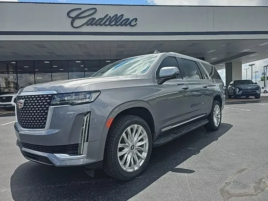 2021 Cadillac Escalade ESV Luxury photo 1