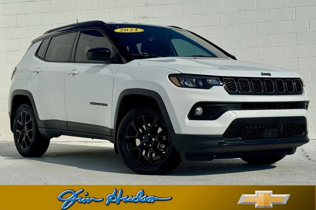 2024 Jeep Compass Latitude photo 1
