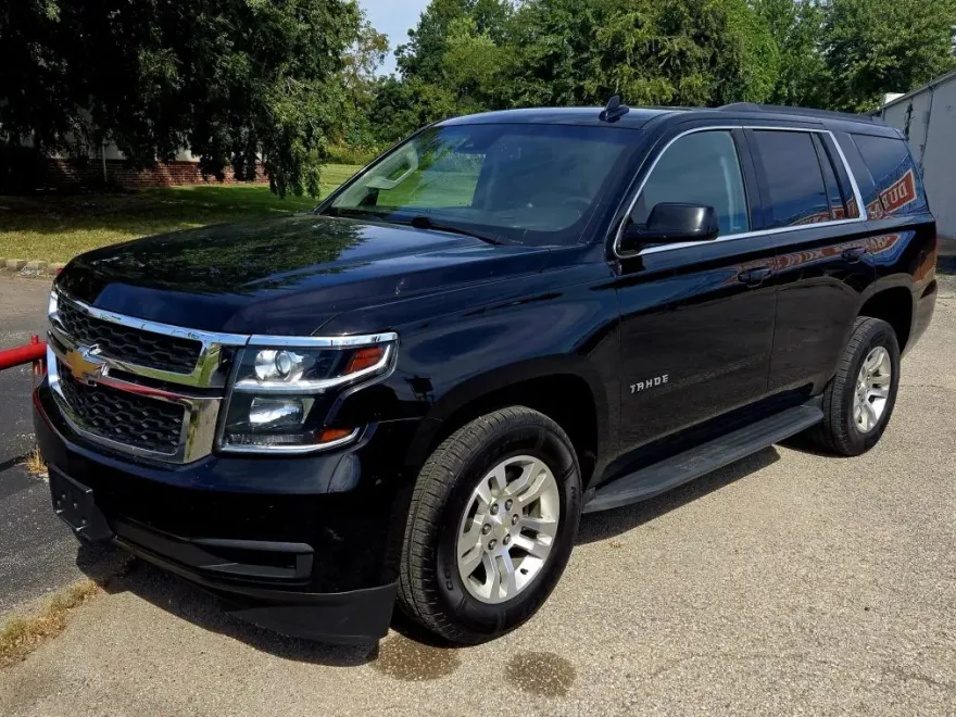 2018 Chevrolet Tahoe LT photo 1