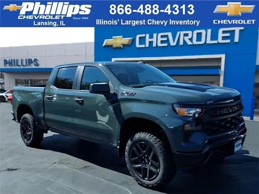 2026 Chevrolet Silverado 1500 Custom Trail Boss photo 1