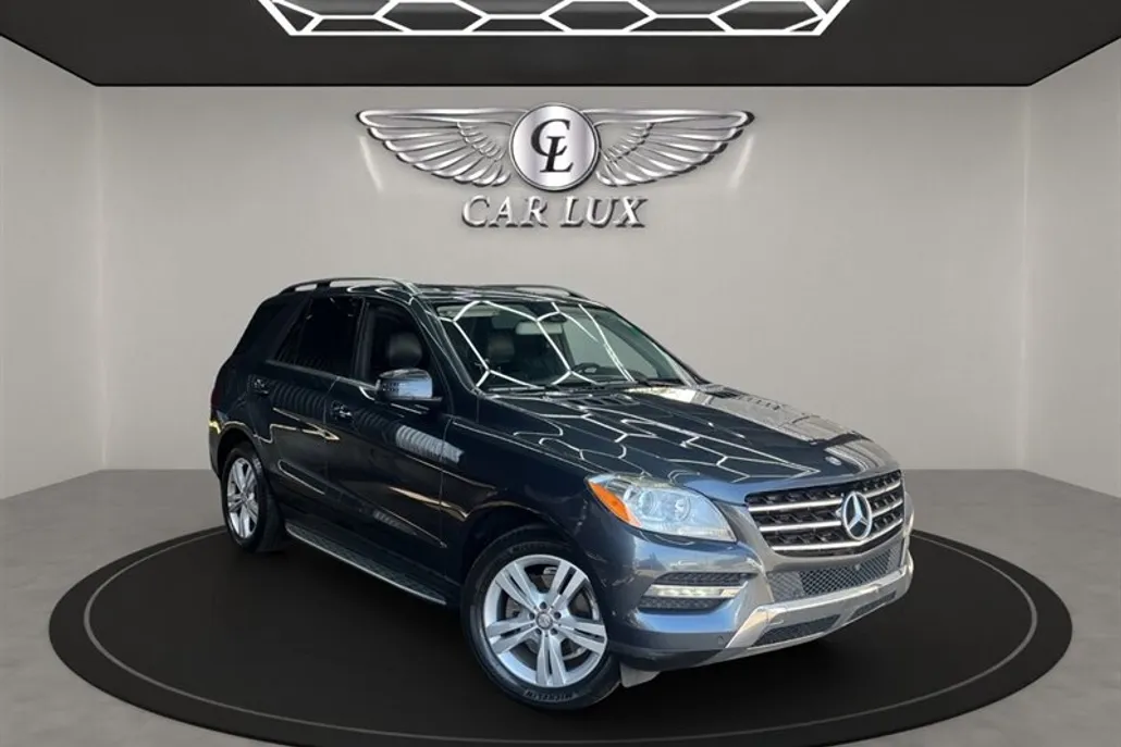 2015 Mercedes Benz ML 250 BlueTEC 4MATIC photo 1