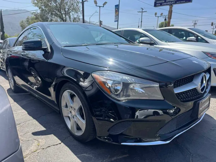 2017 Mercedes Benz CLA 250 photo 1