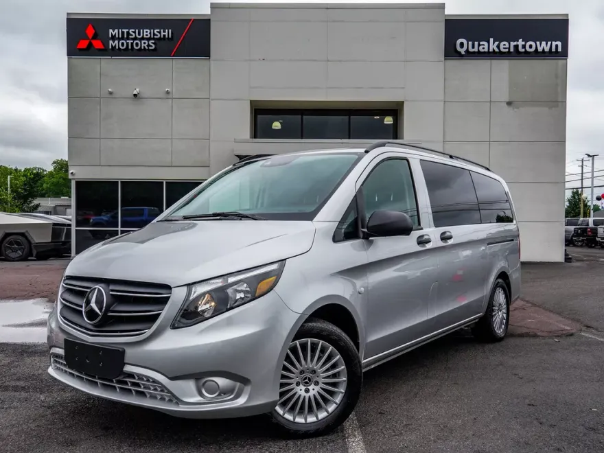 2023 Mercedes Benz Metris photo 1