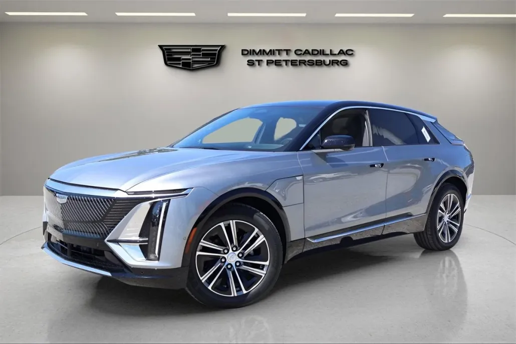 2026 Cadillac Lyriq Luxury photo 1