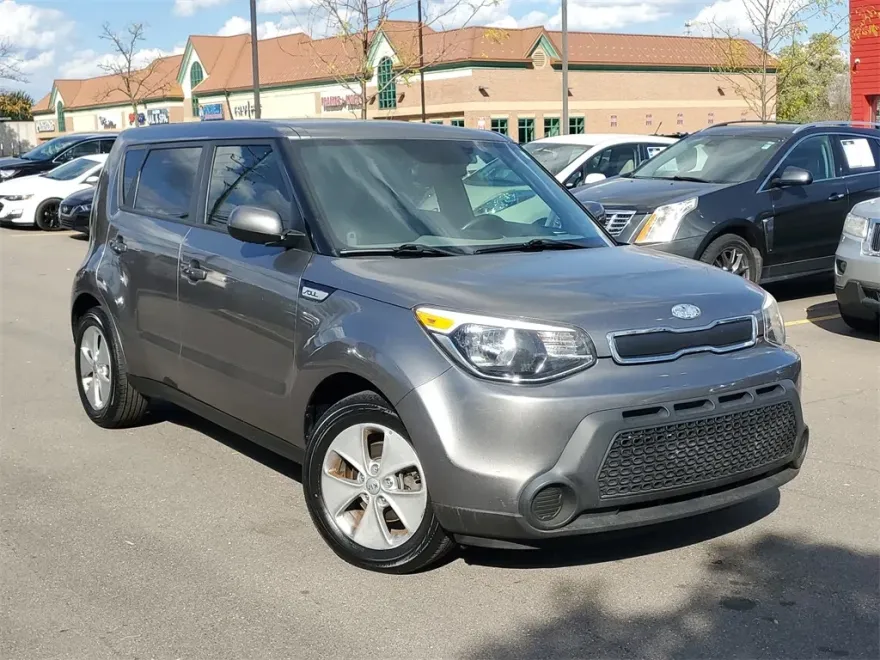 2016 Kia Soul Base photo 1