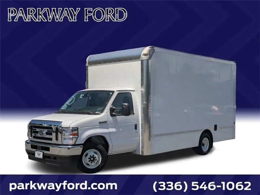 2024 Ford E-350 photo 1