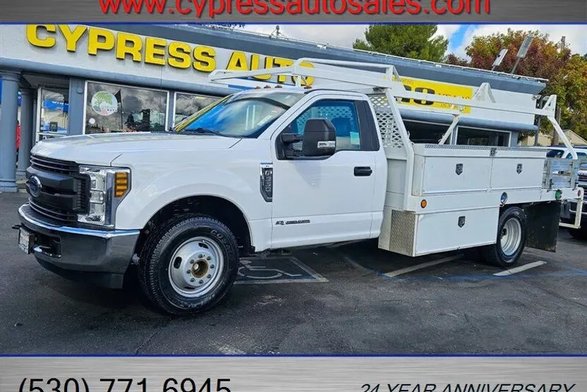 2019 Ford F-350 photo 1