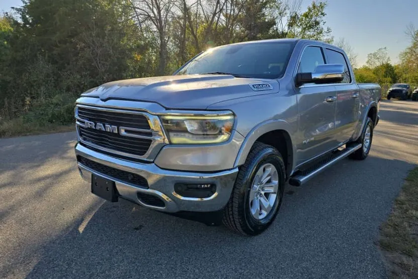 2020 Ram 1500 Laramie photo 1