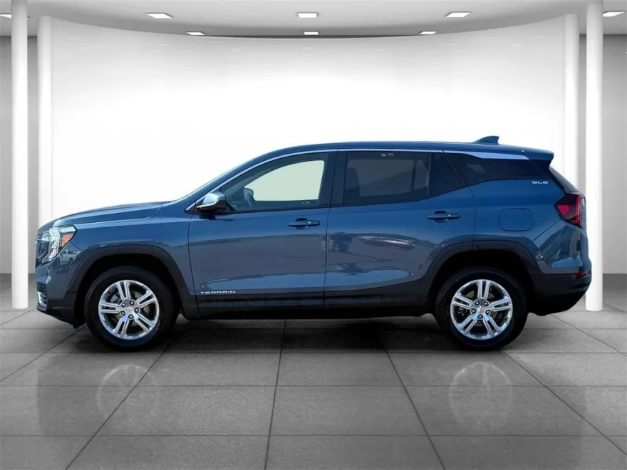 2024 Gmc Terrain SLE photo 1