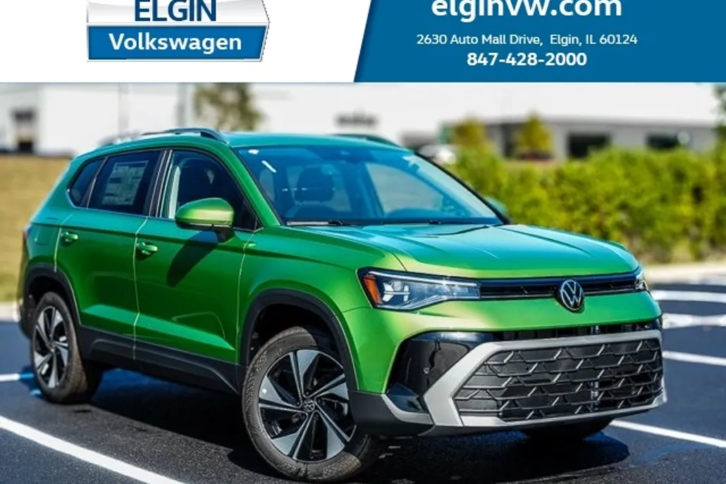 2025 Volkswagen Taos SE photo 1