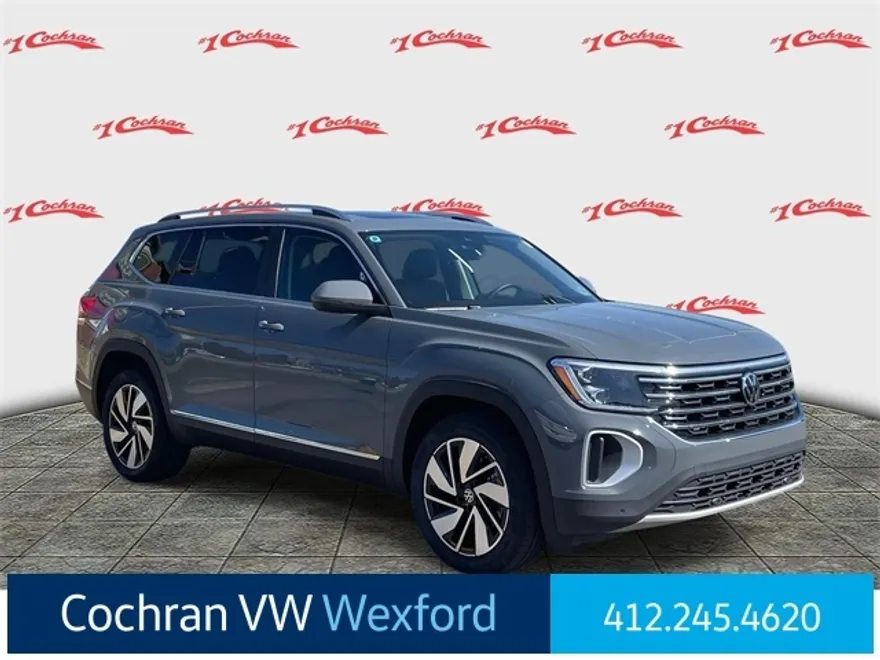 2025 Volkswagen Atlas SEL photo 1