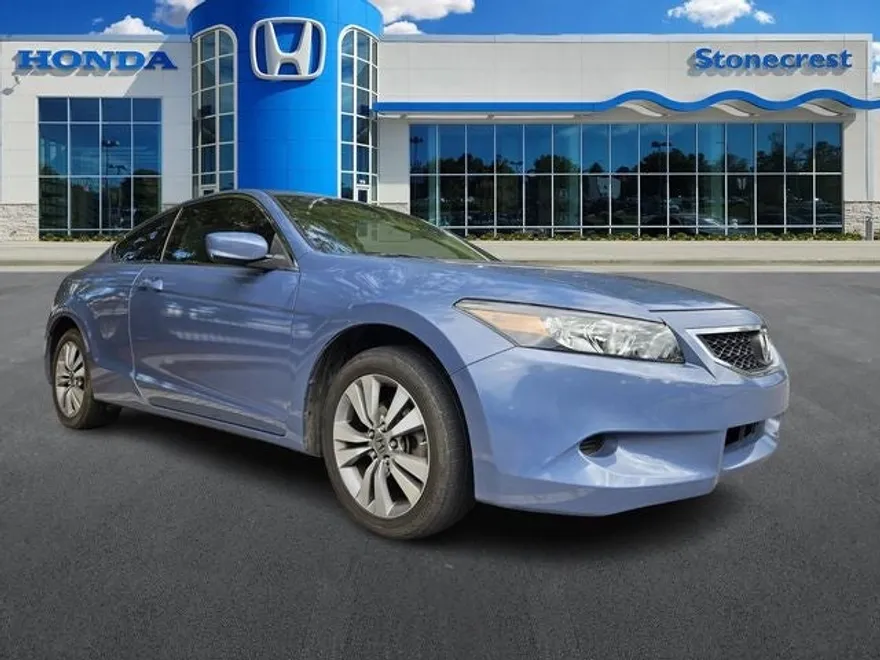 2010 Honda Accord LX photo 1
