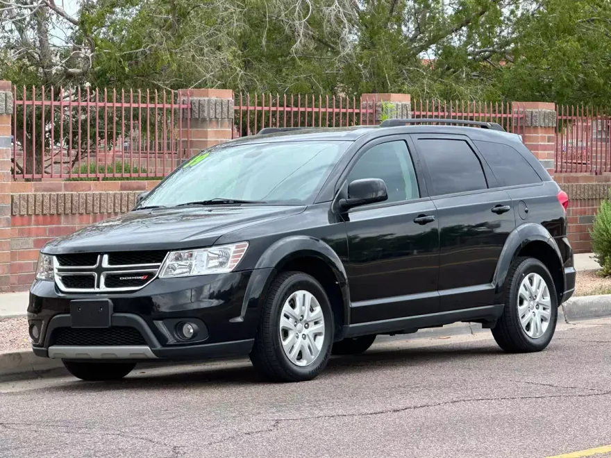2019 Dodge Journey SE photo 1
