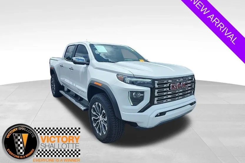 2024 Gmc Canyon Denali photo 1
