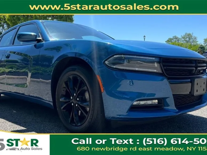 2022 Dodge Charger SXT AWD photo 1