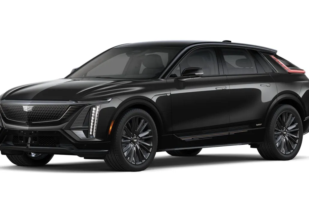 2026 Cadillac Lyriq photo 1