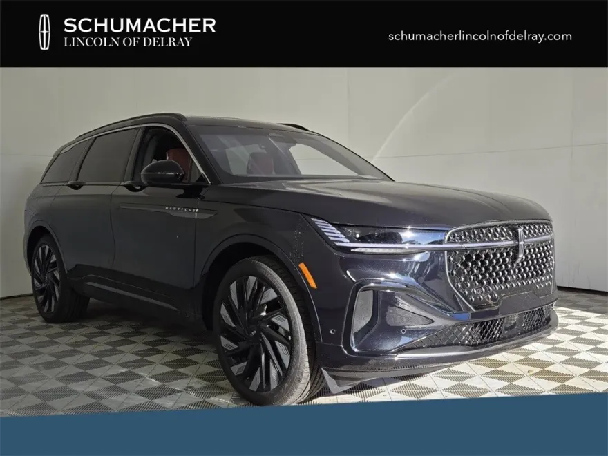 2024 Lincoln Nautilus Black Label photo 1