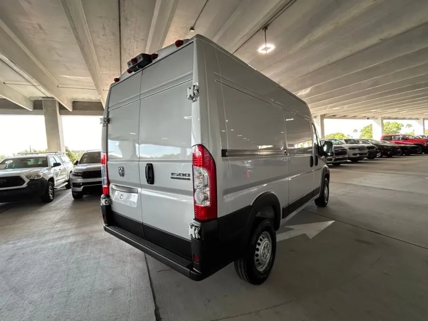 2025 Ram ProMaster 1500 Tradesman High Roof photo 1