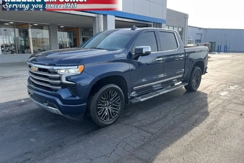 2022 Chevrolet Silverado 1500 High Country photo 1