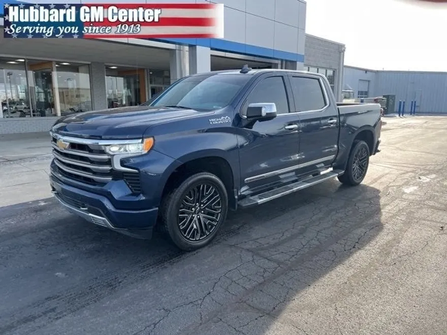 2022 Chevrolet Silverado 1500 High Country photo 1