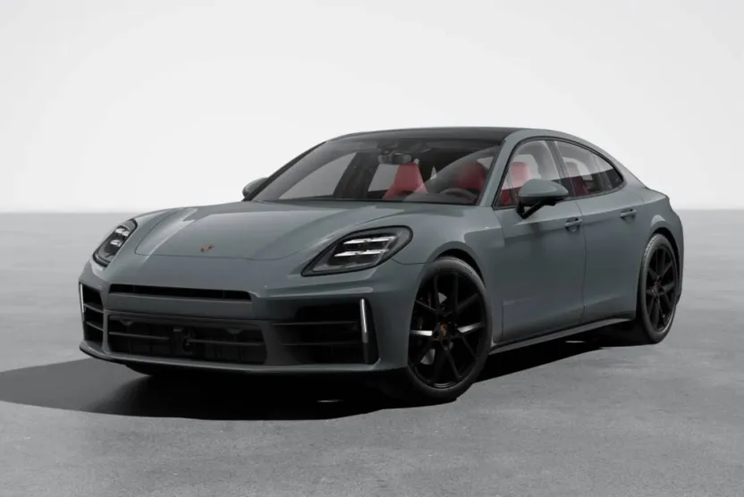 2026 Porsche Panamera 4 photo 1