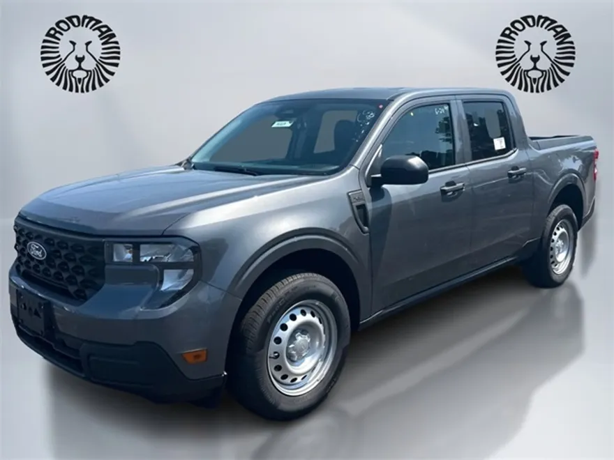 2025 Ford Maverick XL photo 1