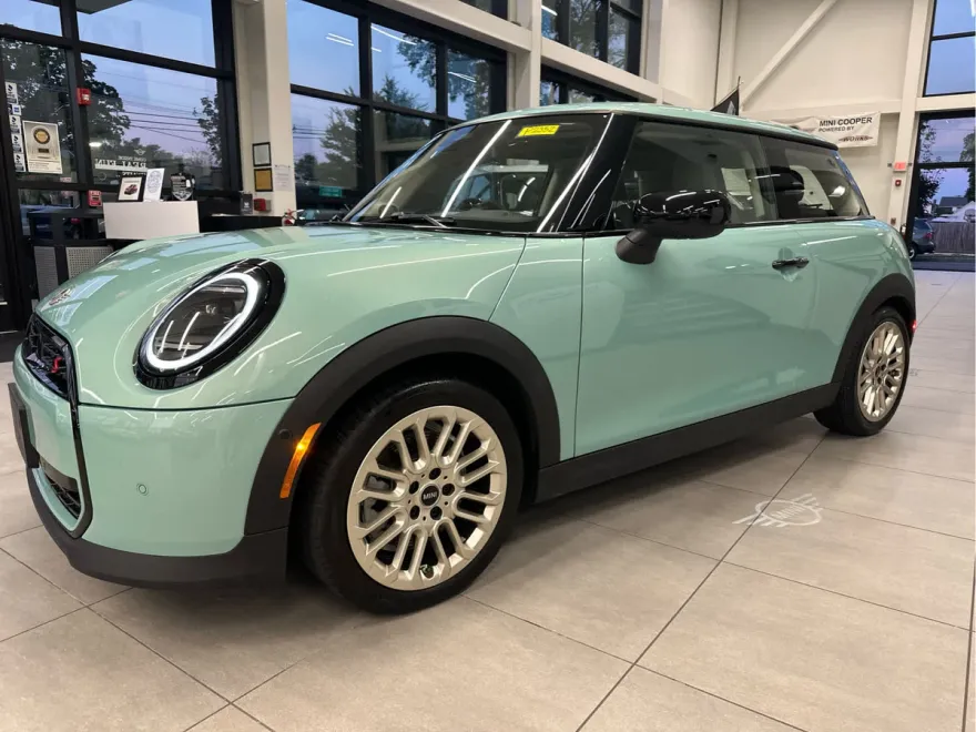 2025 Mini Cooper 2 Door Hardtop S photo 1