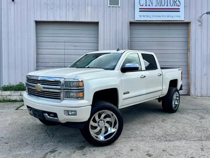 2014 Chevrolet Silverado 1500 High Country photo 1