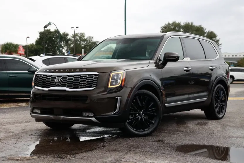 2020 Kia Telluride SX photo 1