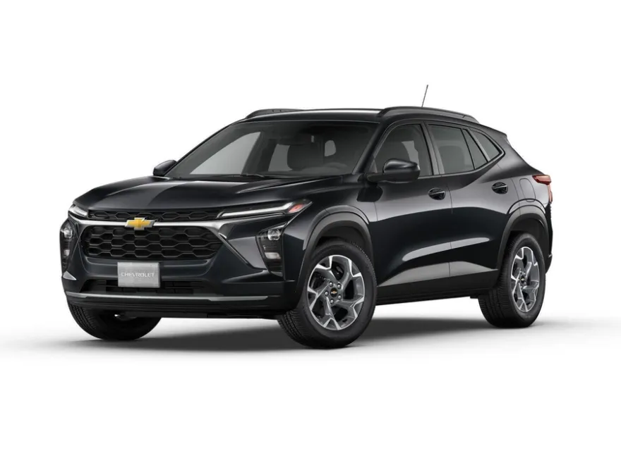 2025 Chevrolet Trax LT photo 2