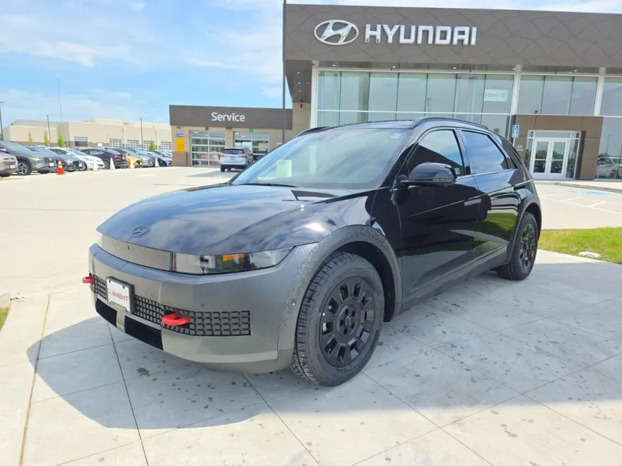 2025 Hyundai Ioniq 5 photo 1