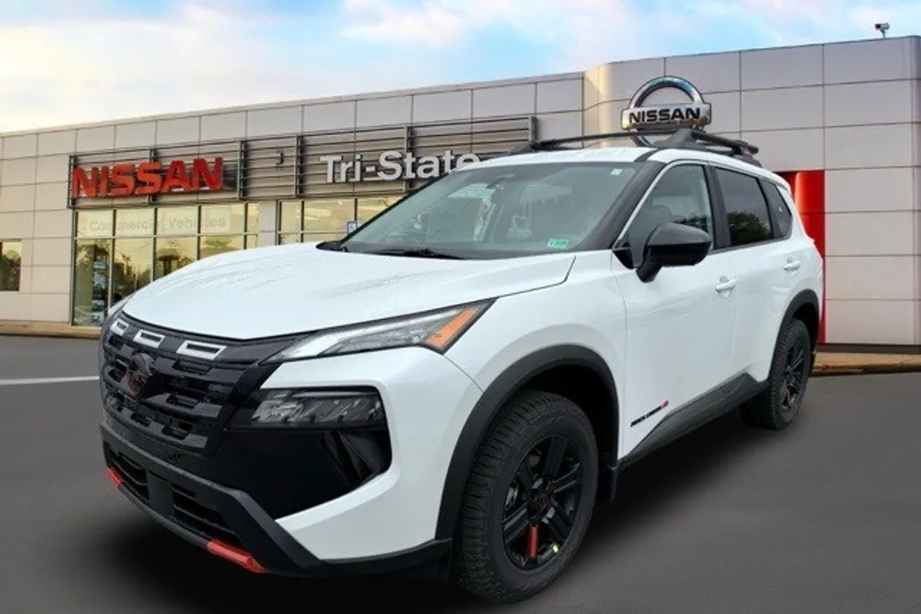 2026 Nissan Rogue SV photo 1