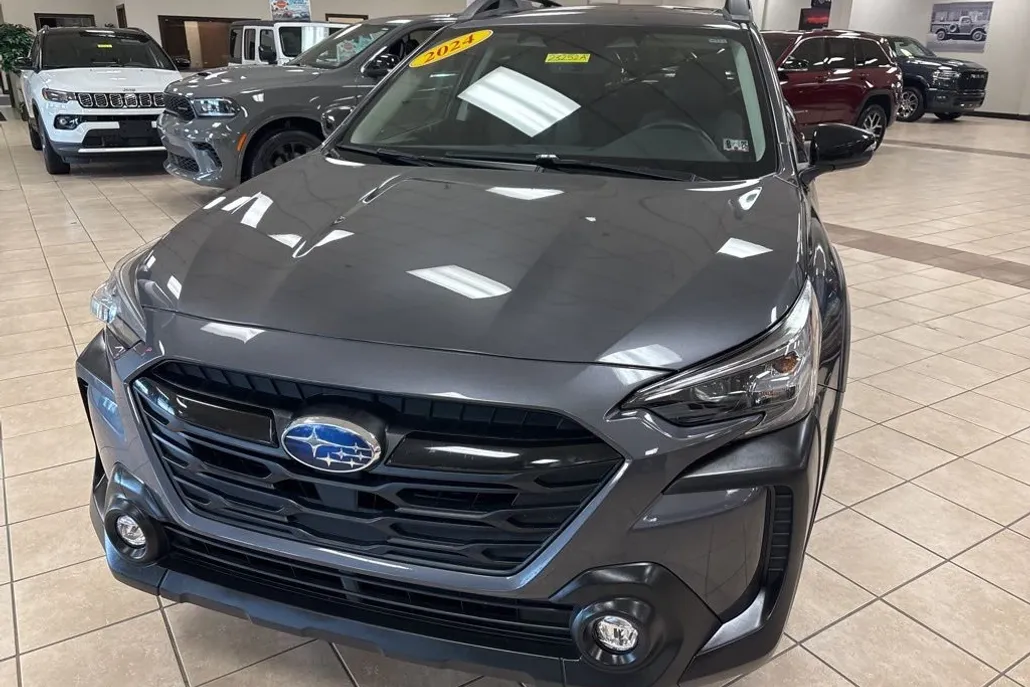 2024 Subaru Outback Onyx Edition photo 1