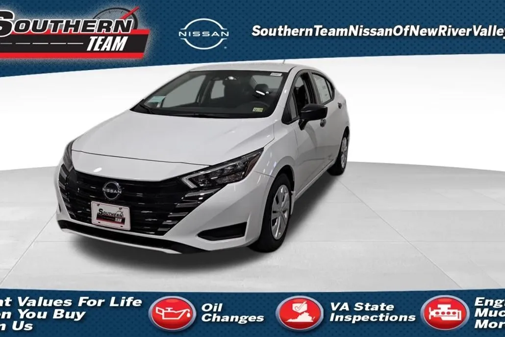2025 Nissan Versa 1.6 S photo 1