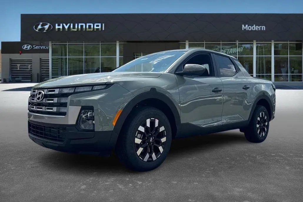2025 Hyundai Santa Cruz SE photo 1