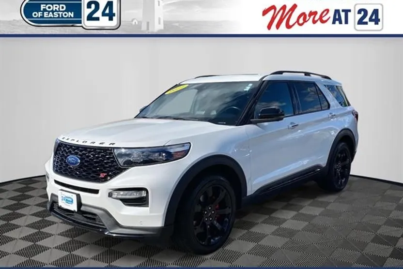 2021 Ford Explorer ST photo 1