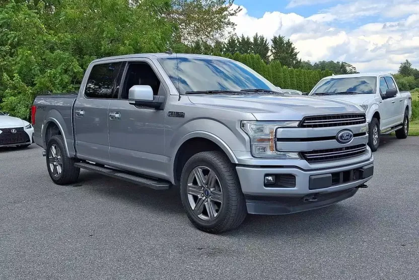 2020 Ford F-150 Lariat photo 1