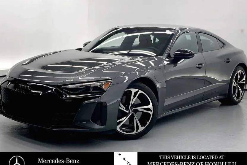 2022 Audi e-tron GT Prestige photo 1