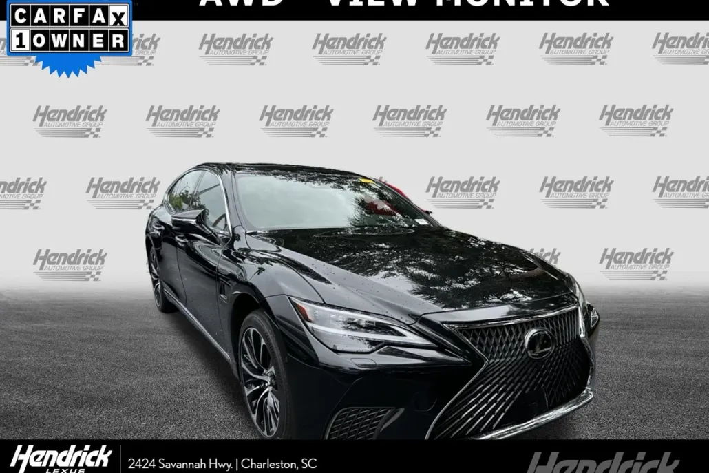 2023 Lexus LS 500h photo 1
