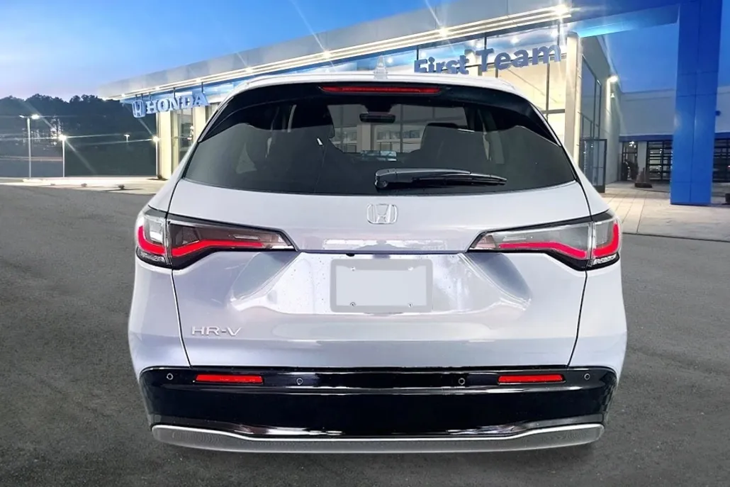 2026 Honda HR-V EX-L photo 1