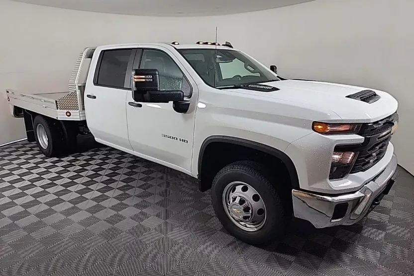 2025 Chevrolet Silverado 3500HD Work Truck photo 1